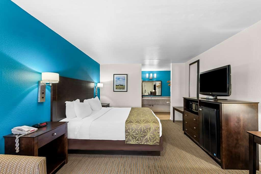 Best Western Delhi Inn חדר תמונה