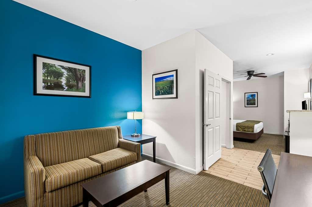 Best Western Delhi Inn חדר תמונה